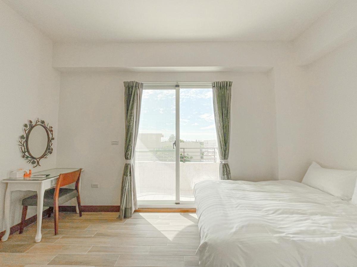 Sevilla Hostel T'ai-tung Extérieur photo